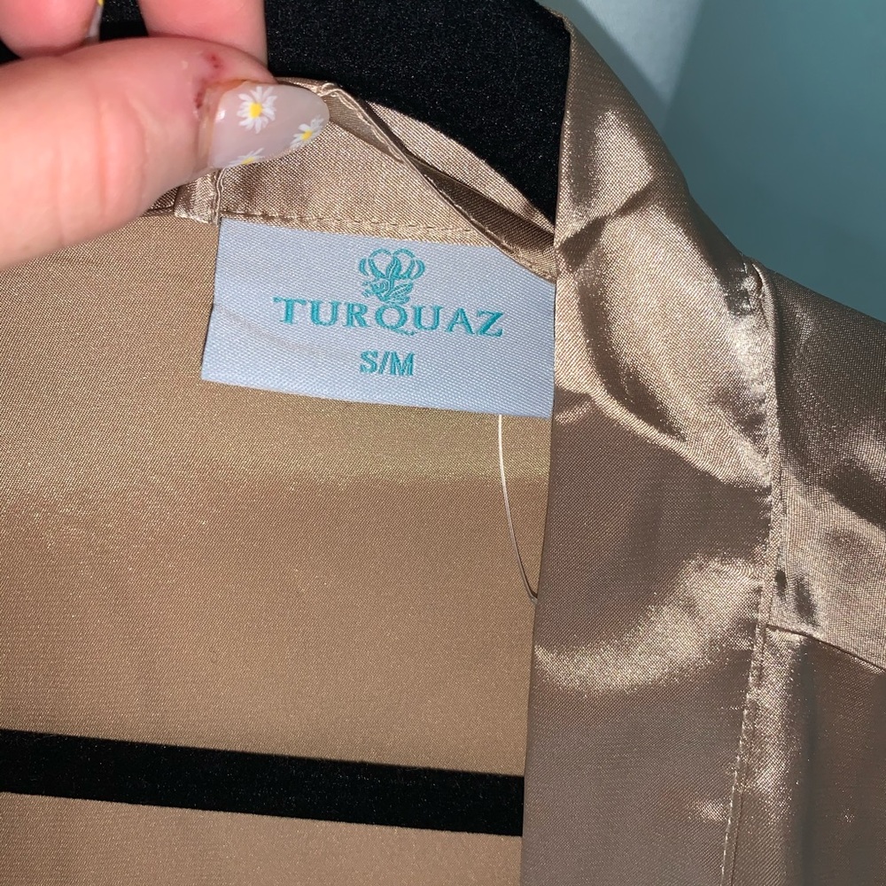 Tan Silk Robe Unworn - Picture 3 of 3